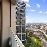 Lejlighed Sky Park Skyline Views - Castle And *