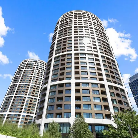 Sky Park Skyline Views - Castle&city *