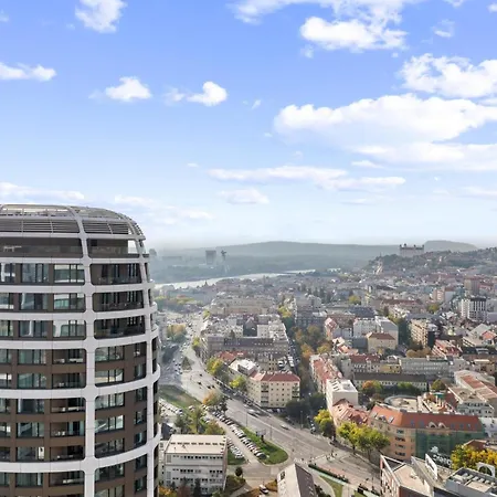 Apartment Sky Park 15 - Castle & View Bratislava