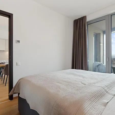 Apartment Sky Park Skyline Views - Castle And