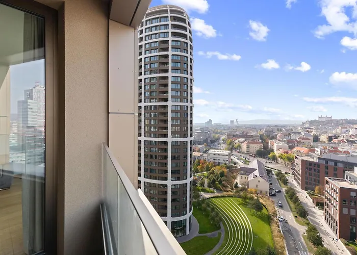 Apartmán Sky Park Skyline Views - Castle&city *