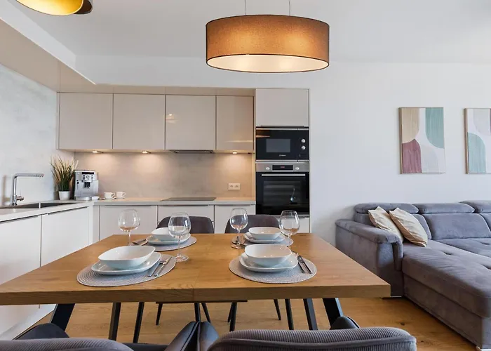 Sky Park Skyline Views - Castle And 브라티슬라바