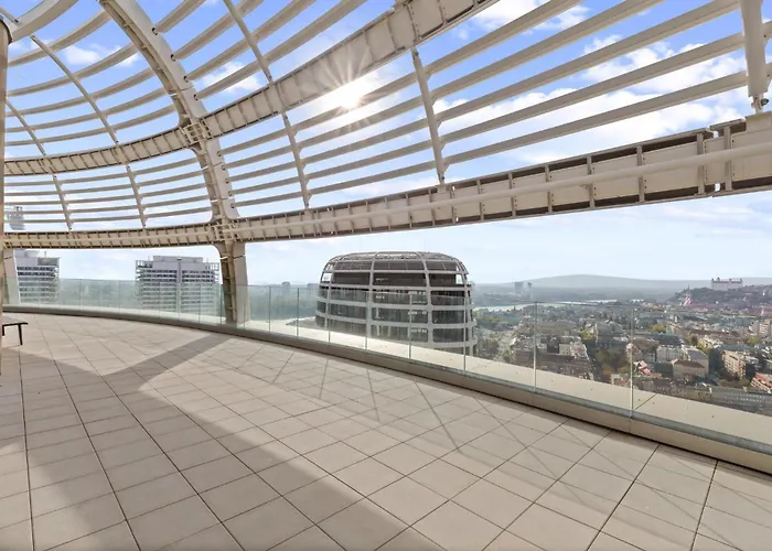 Sky Park Skyline Views - Castle And